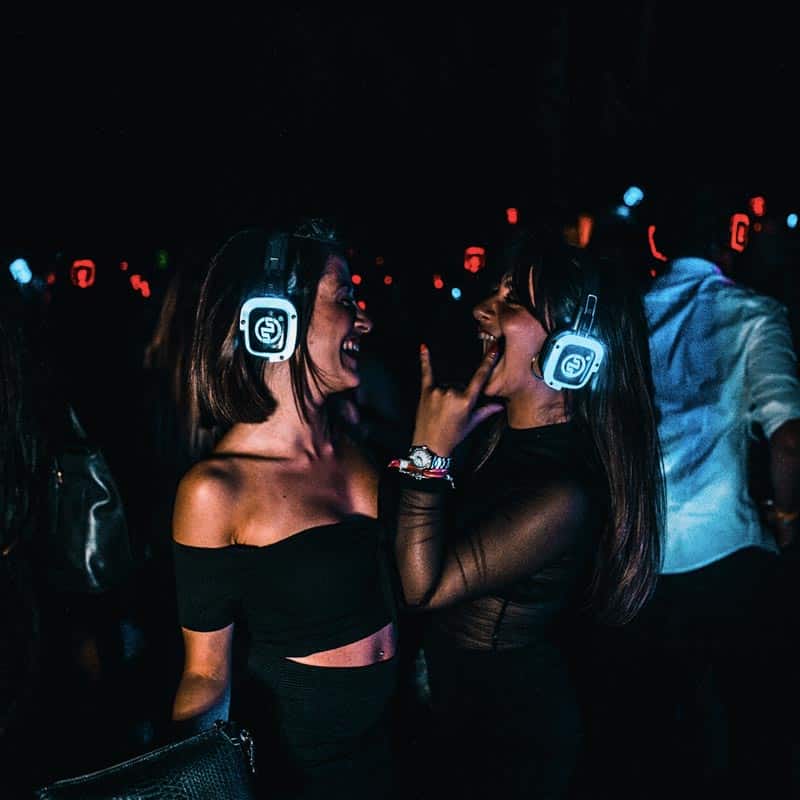 Silent disco party with Silentsystem wireless headphones