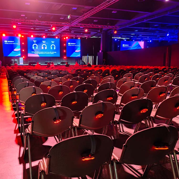 AWS convention with Silentsystem wireless headphones - silent conference