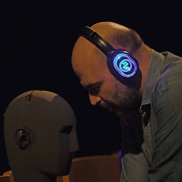saviano-podcast-silentsystem Recording Roberto Saviano's podcast with a binaural head and Silentsystem headphones